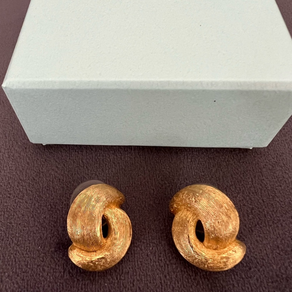Christian Dior Gold pierced ear earrings vintage Hailey Bieber